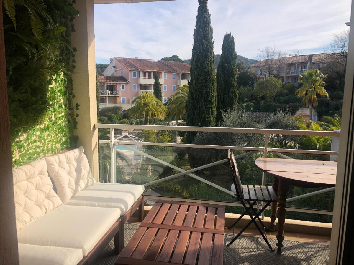 2P Terrasse Vue Piscine Et Jardin Tropical La Croix Valmer Bagian luar foto